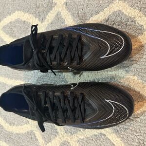 Nike Soccer Cleat 
Brand New Men’s Size 7 with Box
Air Zoom Mercurial Vapor FG